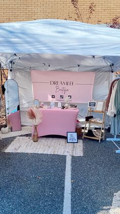 Boutique pop up, pop up display, boutique pop up shop, market vendor, vendor booth display, pop up shop, boutique set up, online boutique pop up, pink boutique pop up, boutique set up Boutique Pop Up, Pop Up Shop Boutique, Boutique Vendor Booth Ideas, Pop Up Event Ideas, Boutique Pop Up Shop, Pop Up Shop Display Ideas, Pop Up Boutique, Vendor Market, Market Vendor