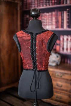 Red Velvet Corset Bodice Tapestry Fabric Victorian Gothic - Etsy Spain Halloween Larp Fitted Corset Dress, Gothic Fitted Vest Corset, Gothic Sleeveless Vest For Costume Party, Halloween Fitted Corset Dress For Larp, Fitted Sleeveless Corset Dress For Halloween, Vintage Corset For Halloween, Vintage Corset For Halloween And Alternative Fashion, Fitted Gothic Corset Dress For Larp, Gothic Fitted Vest For Costume Party