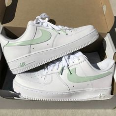 The Green Swoosh Custom Air Force 1 provides a stylish and comfortable addition to any wardrobe. The unique green swoosh design gives these shoes a modern look that stands out and the patented Air Force 1 cushioning provides dynamic support for all-day comfort. iends, family, that special someone, or yourself ✨ - Exactly as shown in the pictures. - Brand New & Authentic. 💯 - Hand Painted with attention to detail. 👨‍🎨 - Waterproof and Flexible. ❤️ - Unisex model. Please refer to the Size Chart Nike Air Force 1s, Trendy Shoes Sneakers, Dr Shoes, Nike Shoes Girls, Preppy Shoes, Nike Airforce 1, All Nike Shoes, Custom Air Force 1, Nike Air Shoes