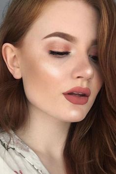 Make Up For Bridal Wedding Day, Makeup Looks On Redheads, December Wedding Makeup Brides, Wedding Makeup Heart Shaped Face, Natural Wedding Makeup For Fair Skin, Wedding Makeup For Gingers, Natural Makeup Looks For Redheads, Dusty Rose Lipstick Makeup Look, Bridal Makeup Fair Skin Red Hair