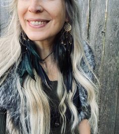 Green Feather Earring, Black Feather Earring, Boho Feather Earrings, Long Feather Earrings, Natural Feather Earrings, Feather Drop Earrings - Etsy Turkey Bohemian Black Feather Earrings, Black Feathered Jewelry For Festivals, Boho Feathers, Black Feathers, Feather Earrings, Earrings Photo, Ear Wire, Boho Earrings, Hippie Boho