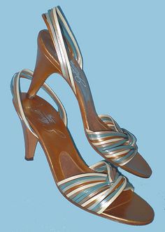 1970s Julianelli Strappy Slingbacks 50s Accessories, Fairytale Shoes, Life Is So Beautiful, Shoes With Heels, 2024 Shoes, Shoes Inspiration