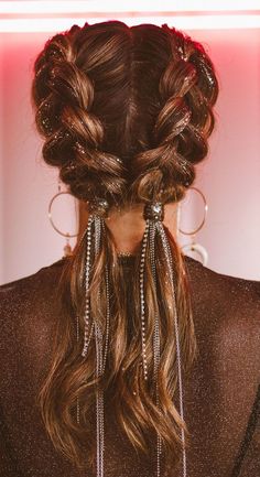 Easy Party Hairstyles, Coachella Hair, Braiding Your Own Hair, Penteado Cabelo Curto, Festival Hair, Skirt Maxi, Box Braids Hairstyles, Party Hairstyles, Short Curly Hair