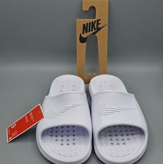 New Womens Nike Victori One Slide White Sandal Slide Shoes Size 5 9 . There Are Multiple Sizes Available, All Are Unworn With The Original Tag Attached And Hanger. Happy Shopping! Nike #: Cz7836 100 Will Ship Same Or Next Day, Bundle To Receive A Discount And Only Pay 1 Shipping Price! Nike Casual Slip-on Sandals, Nike Cushioned Sandals For Vacation, Nike Open Toe Vacation Sandals, Nike Casual Slip-on Flip Flops, Nike Sandals With Cushioned Footbed For Vacation, Casual Nike Slip-on Flip Flops, Casual Nike Flip Flops, Casual Nike Sandals For The Beach, White Non-slip Summer Slides