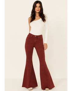 Shyanne Women's High Rise Stretch Super Flare Jeans , Rust Copper Flare Pants Outfits, Flare Outfit, Super Flare Jeans, Red Flare, Cute Jeans, Red Outfit, Bell Bottom, Denim Flares, Casual Fall Outfits