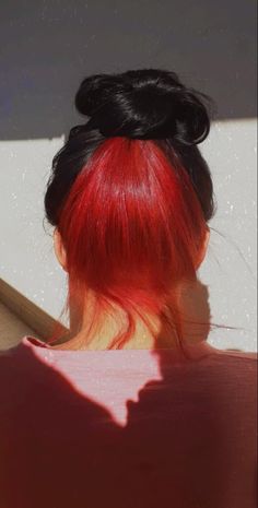 Under Hair Dye, Hidden Hair Color, Split Dyed Hair, Hair Color Underneath, Peekaboo Hair, Red Hair Inspo, Hair Color Streaks, Hair Streaks, Dyed Natural Hair