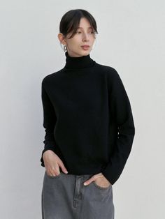 Editor's NotesLOEIL's 'Bloom on sunday mornings' collection presents chic and standard outfits  - Turtleneck knit wear- Warm and comfy- Loose-fit Measurements (in.)Shoulder:20.4in.Chest:19.2in.Sleeve:19.6in.Length: 23.6in.*Model: 5.6/Bust 30.7in./Waist 22.8in./Hip 33.8in./Shoes KR250mm(US 8) Composition & Care- CASHMERE 2% WOOL 5% POLYESTER 53% ACRYLIC 40%- Dry cleaning recommended Designer- Made in Korea- by LOEIL Black Turtleneck Sweater For Work, Classic Black Everyday Sweater, Black Relaxed Fit Sweater For Spring, Versatile Black Sweater For Winter, Chic Black Sweater With Relaxed Fit, Chic Black Relaxed Fit Sweater, Black Sweater For Work In Spring, Black Relaxed Fit Turtleneck Sweater, Black Winter Tops For Everyday Wear