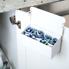 smart storage hacks ideas, organization ideas, bathroom storage ideas, bedroom organization hacks, storage hacks for tiny areas, organization hacks for tiny rooms, organization and storage , organized ideas for house  #homestorage Contact Storage Daily, Drawer Dish Storage, Beach House Organization, Dishwasher Pod Storage, Garage Food Storage, Laundry Pod Storage Ideas, Mail Storage Ideas, Home Organisation Ideas, Container Organization Kitchen