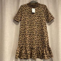 Nwt Zara Leopard Print Short Sleeve Dress Size Small Smocked Neckline Leopard Print Shorts, Leopard Print Dress, Short Sleeve Dress, Zara Dresses, Her Style, Sleeve Dress, Print Dress, Black And Brown, Leopard Print