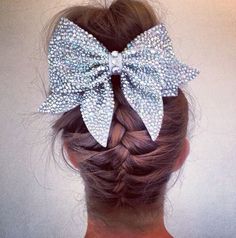 Upside Down Braid, Cheerleading Bows, Cheer Hair, Hacks Beauty, Mia 3, Cheer Bows, Big Bow, Big Bows