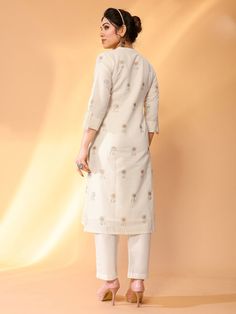 Cream Khadi Cotton Pant Suit with Wevon Designer Processing Time : 7 Business Days Work : Wevon Designer Fabric:Top : Khadi Cotton Bottom : Khadi Cotton Dupatta : NA Color:Top : Cream Bottom : Cream Dupatta : NA Salwar Kameez Mens, Patiyala Dress, Dress Saree, Lehenga Suit, Churidar Suits, Short Kurti, Cotton Dupatta, Punjabi Salwar Suits, Designer Kurti