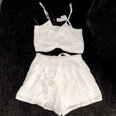 Never Worn 2-Piece Set. Crop Top And Flowy Shorts With A Belt White Matching Set Bottoms For Vacation, Summer White Two-piece Set, Summer Cotton Bottoms Matching Set, Cotton Bottoms Matching Set For Summer, Chic Cotton Summer Sets, Chic Summer Cotton Sets, Chic Cotton Two-piece Set, White Summer Sets In Short Length, White Vacation Sets Short Length