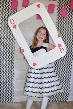 Made a giant playing card frame from foam poster board for a photo booth prop. A cookie sheet is a great pattern to cut out the inside. #diycuttingboard Game Night Photo Booth, Photo Mounting, Casino Party Invitations, Casino Birthday, Frame Props, Casino Party Foods, Photo Frame Prop, Casino Decorations, Card Frame