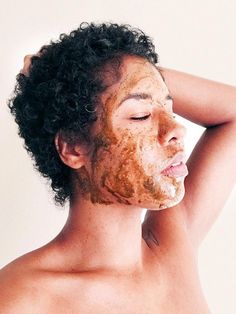 These are some of the best DIY turmeric masks for healthy, radiant skin. Get the easy-to-make recipes, ahead. Mask For Acne, Turmeric Mask, Face Mask For Blackheads, Tumeric Face Mask, Acne Face Mask, Beauty Tips For Hair