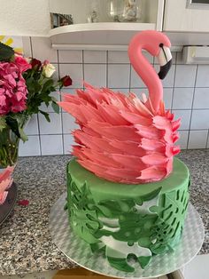 #pinkcakes, #pinkcake, flamingo cake