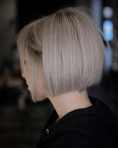 Popular Short Haircuts, Bob Pixie, New Short Hairstyles, Short Hair Trends, Trendy Short Haircuts, Bob Hairstyles For Fine Hair, Short Straight Hair