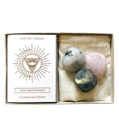 The gift of new beginnings, in your purse or pocket. If you smell change in the air, don’t worry if you don’t have the new road map. The rainbow moonstone’s energy will light your way. Intrigued by the labradorite’s unique beauty? It’s immensely alluring because it can unlock your destiny. It tells the story of your transformation. And since new beginnings are challenging, the rose quartz will support you with infinite love all along the way. New beginnings: Rainbow Moonston Rose Quartz Labrador Boda Ideas, Cottage Witch, Moon Aesthetic, Spiritual Crystals, Room Goals, Emotional Body, Calming Stones, Road Map, Crystal Rose