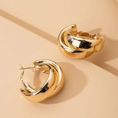 Trendy Jewelry Earrings, Korean Jewelry, Big Hoop Earrings, Fashion Lady, Round Circle, Platinum Metal, Classic Gold, Mua Sắm, Metal Earrings