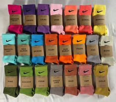 Nike Socks Colorful, Colorful Nike Socks, Colored Nike Socks, Cool Socks Aesthetic, Dyed Nike Socks, Dri Fit Socks, Cute Nike Outfits, Preppy Shoes, Pretty Shoes Sneakers