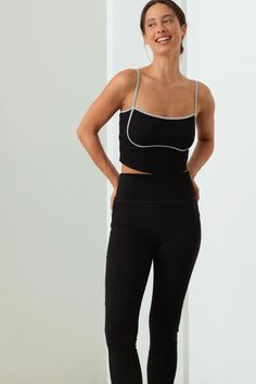 Elevate your boutique's activewear collection with our Chic Contrast Trim Ribbed Workout Set! This stylish two-piece ensemble combines fashion-forward design with functional comfort, perfect for the modern woman who demands both style and performance from her workout gear. 🖤 Complete the look: Layer with an oversized hoodie for a trendy athleisure outfit Pair the crop top with high-waisted jeans for a casual day look Add a lightweight jacket for a put-together post-gym ensemble 🖤 Features: Rib Trendy Athleisure Outfits, Denim Skirt Fashion, Plus Size Romper, Fall Winter Dresses, Winter Outerwear, Ribbed Crop Top, Scarf Poncho, Fall Skirts, Spring Summer Dress