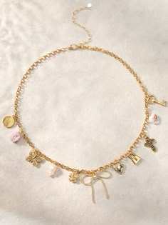 Gold Charm Jewelry, Gold Necklace With Charms, Pretty Jewellery Necklaces, Coquette Gifts Ideas, Cute Charm Necklaces, Dainty Vintage Charm Necklace Gift, Gold Charm Necklace Aesthetic, Gold Dainty Charm Necklace With Vintage Charm, Cute Gold Necklace With Dangling Charms