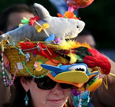 How cool! Jimmy Buffett Concert Outfit, Jimmy Buffett Tailgate, Tropical Hat