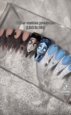 Halloween Bride Nails, Nail Art Witch, Corpse Bride Acrylic Nails, Corpse Bride Nails Inspired, Corpse Bride Inspired Nails, Corpse Bride Nails Short, Corpse Bride Nail Ideas