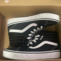 Never Used Before Vans Black Skate Shoes For School, Van Color, High Top Vans, Vans Black, Shoes Brand, Vans Shoes, Cute Shoes, Shoe Brands, High Top