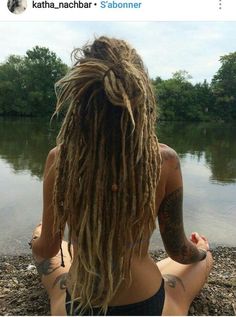 Half Dreaded Hair, Tribe Tattoo, Mundo Hippie, Dreadlock Rasta, Rasta Hair, Haircut Tips, Easy Short Haircuts