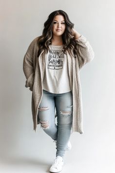 Plus Size Movie Date Outfit, Movie Date Outfit Ideas, Movie Date Outfit, Movie Date Outfits, Date Outfit Ideas, Movie Date, Date Outfit, Wardrobe Outfits, Be Real