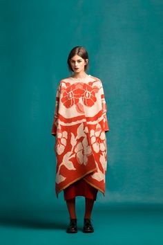 Longing For Sleep Resort '16 | NOT JUST A LABEL Draped Coat, Contemporary Fashion, Kimonos, Fashion Art, Everyday Fashion, Winter Fashion, Kimono Top