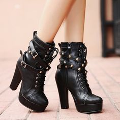 rosegal Cavalier Boots, Womens Black Booties, Womens Chunky Heels, Super High Heels, Platform High Heels, Black High Heels, Crazy Shoes