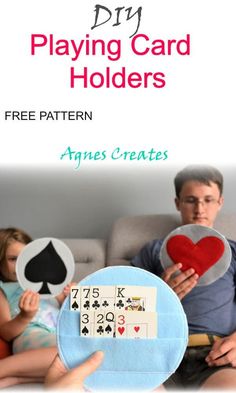 DIY playing card holder is super easy project using felt fabricLearn how to sew playing card holders and surprise your family on game night Playing Card Holders, Diy Playing Cards, Playing Card Holder, Sewing Machine Projects, Small Sewing Projects, Sewing Class