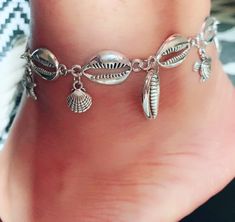 Silver Turtle Shell Anklet, Anklets For Women, Bohemian Anklet Bracelet, Foot  Jewelry by DivaChicTreasures on Etsy https://www.etsy.com/listing/700922218/silver-turtle-shell-anklet-anklets-for Handmade Ankle Bracelets, Summer Fashion Accessories, Anklets For Women, Leg Chain, Insect Jewelry, Turtle Shell, Jewelry Summer, Silver Anklets, Foot Jewelry