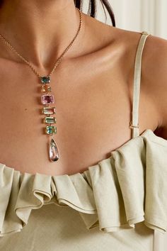 Fancy Jewellery Designs, Fancy Jewellery, Jewelry Lookbook, A Necklace, Fancy Jewelry, Jewelry Design Necklace, Mode Inspo, Girly Jewelry, Gold Jewellery Design