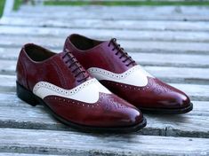 Spectator Shoes, Men's Wedding Shoes, Brogues Men, Wingtip Shoes, Oxford White, Leather Brogues, Oxford Shoes Men, Brogue Shoes, Mens Fashion Shoes