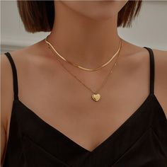 Heart Carving Love You 2 Layer Choker Charm Snake Chain Necklace قلادات متدلية, Charm Choker Necklace, Layered Chokers, Party Necklace, Fashion Mode, Stainless Steel Necklace, Heart Jewelry, Snake Chain, Layered Necklaces