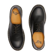 Brand: Dr. Martens Gender: Women Type: Slip on Shoes Season: Spring/Summer PRODUCT DETAIL • Color: black • Fastening: laces COMPOSITION AND MATERIAL • Composition: -100% leather Black Leather Lace-up Shoes With Contrast Sole, Black Leather Closed Toe Shoes With Contrast Sole, Black Oxfords For Derby, Black Oxfords With Stitched Sole, Black Oxfords With Stitched Sole For Spring, Black Lace-up Oxfords With Leather Sole, Black Lace-up Dress Shoes For Derby, Classic Black Oxfords With Laces, Black Lace-up Shoes With Rubber Sole