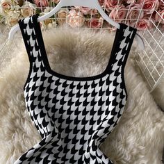 Size: one size Color: Black Contrast Dress, Square Neck, Sports Bra, Bra, Black And White, Black, Color