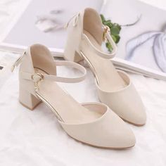 Shoes For Girls Stylish, Sole Sisters, Bridal Shoes Low Heel, Fairy Shoes, Dr Shoes, Ladies Footwear