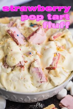 Strawberry Milkshake Pop Tart Fluff in a bowl. Jello Deserts, Valentine Sweets, Strawberry Pop, Dessert Cravings, Strawberry Pop Tart, Kid Friendly Dessert, Fun Dessert, Drink Inspiration, Pop Tart