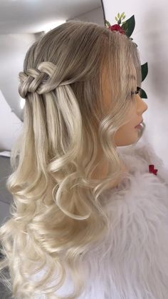 Edna Leite | Simples assim 🎀💕✨ Já salva e me segue para mais videozinhos assim 🥰 #penteadoslindos #penteadossimples #penteadossoltos #hairtutorial… | Instagram Hair Designs For Girls, High Ponytail Hairstyles, Ponytail Hairstyles Easy, Special Occasion Hairstyles, Hair Techniques, Wedding Hair Inspiration, Hair Up Styles