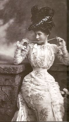 Lillie Langtry, Star Photo, Jeanne Lanvin, Victorian Women, Edwardian Era, Edwardian Fashion, Movie Star