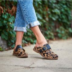 New Sofft Billie Clogs Real Cow Dyed Fur Animal Print Size 7.5 1.5 Heel Retail: $120 Inventory: B.07 Casual Medium Width Round Toe Clogs, Casual Medium Width Clogs With Round Toe, Fall Slip-on Clogs With Cushioned Footbed, Cushioned Slip-on Clogs For Fall, Slip-on Clogs With Cushioned Footbed For Fall, Casual Brown Clogs For Walking, Casual Fall Clogs With Rubber Sole, Casual Clogs With Medium Width For Fall, Casual Clogs With Cushioned Footbed Medium Width