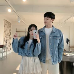 Matchy Outfit Couple Casual, Photo Poses Couple, Korean Couple Outfits, Nautical Inspired Outfit, Outfit Ideas Couples, Couple Outfits Matching, Couple Matching Outfits, Poses Couple, Clueless Outfits