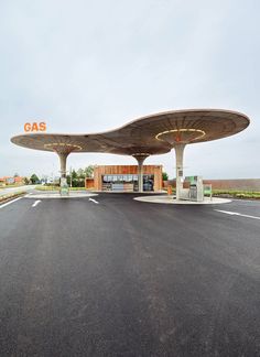 an empty gas station with no cars at it