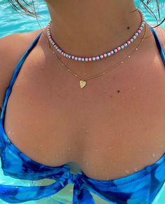 Summer Pearls Chocker | Etsy Cute Beads Necklaces, Flat Beaded Necklace, Pearl Summer Necklace, Summer Necleses, Homemade Summer Jewelry, Cute Summer Jewelry Diy, Cute Necklace Combos, Beaded Chocker Neckless, Summer Jewelry Beach Necklaces