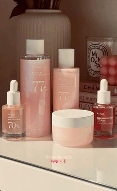 Anua Skincare Aesthetic, It Girl Skincare, Yesstyle Skincare, Anua Skincare, Beauty Supplement, Oily Sensitive Skin, Olive Young, Skin Care Product