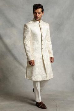 Shop for Gargee Designers White Poly Silk Geometric Embroidered Sherwani Set for Men Online at Aza Fashions White Sherwani, Embroidered Sherwani, Embroidered Motifs, Geometric Embroidery, Full Sleeves, Embroidered Silk, Mandarin Collar, Aza Fashion, Jacket Style