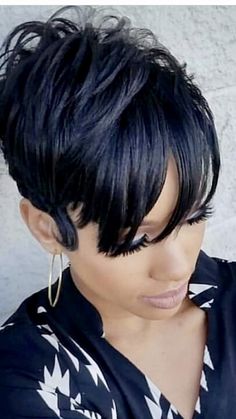 Hairstyles For No Edges Black Women, Hairstyles For No Edges, Edges Black Women, Black Haircut Styles, Black Hair Short Cuts, Short Black Hair, Natural Hair Salons, Makeup Tip, Sassy Hair